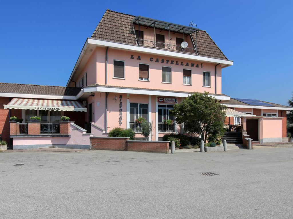 Locanda La Castellana Castello d'Agogna Zewnętrze zdjęcie